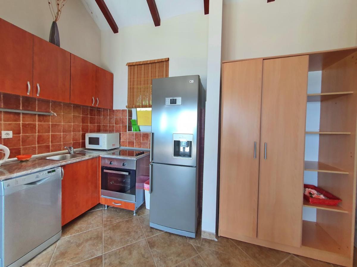 Villa Andreja Lapcici Budva Exteriör bild